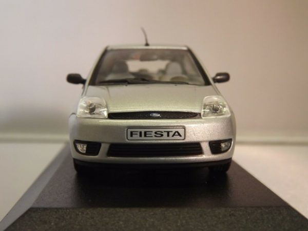Ford Modellauto Kollektion 1:43 (Ford Fiesta '01 3-türig) 2322106 – Bild 3