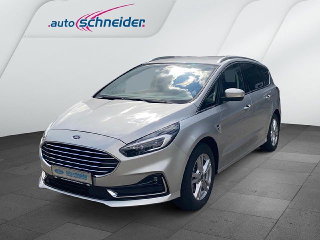 Ford S-Max Hybrid Titanium